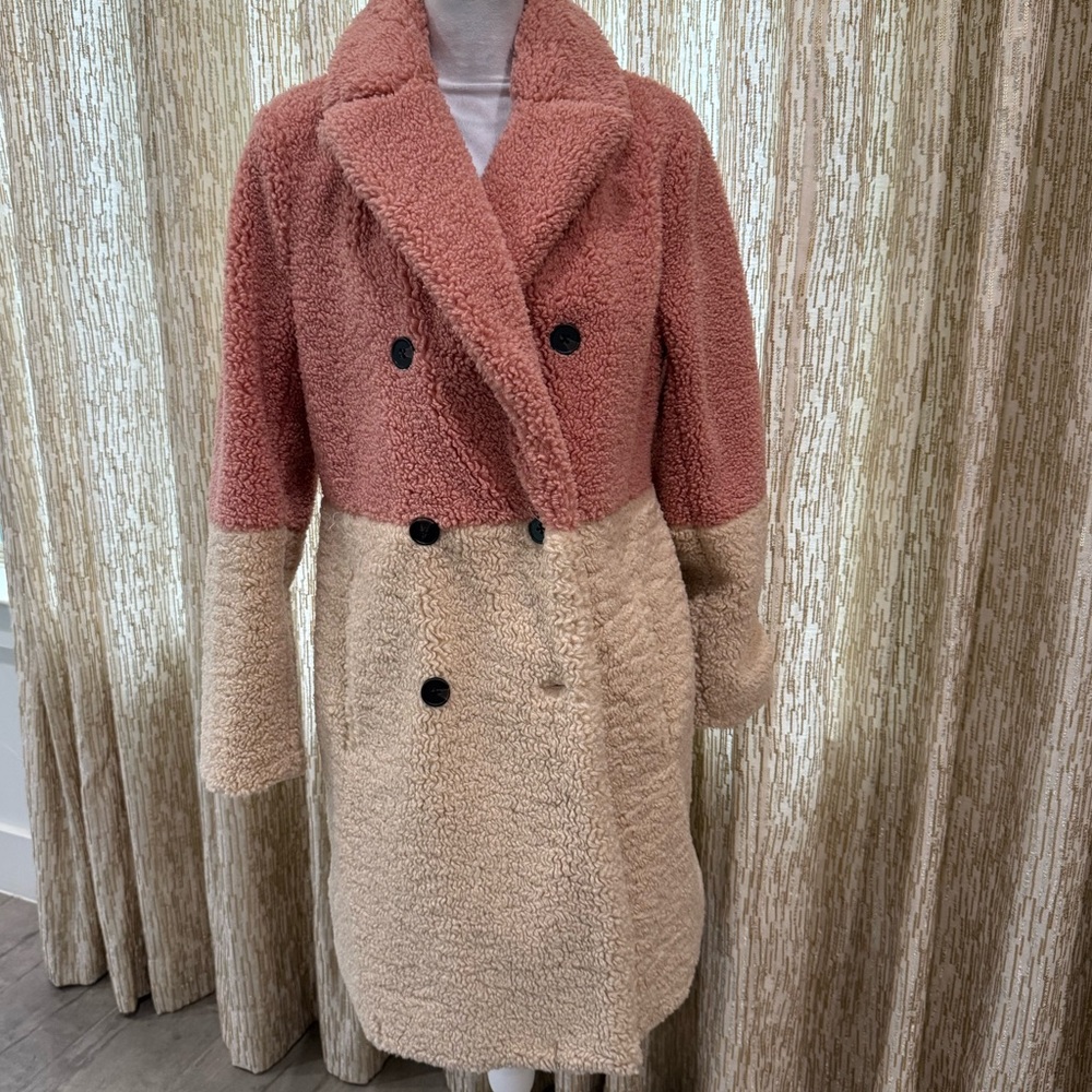 NWT BCBGeneration Mauve/Pink and Cream Teddy Jacket